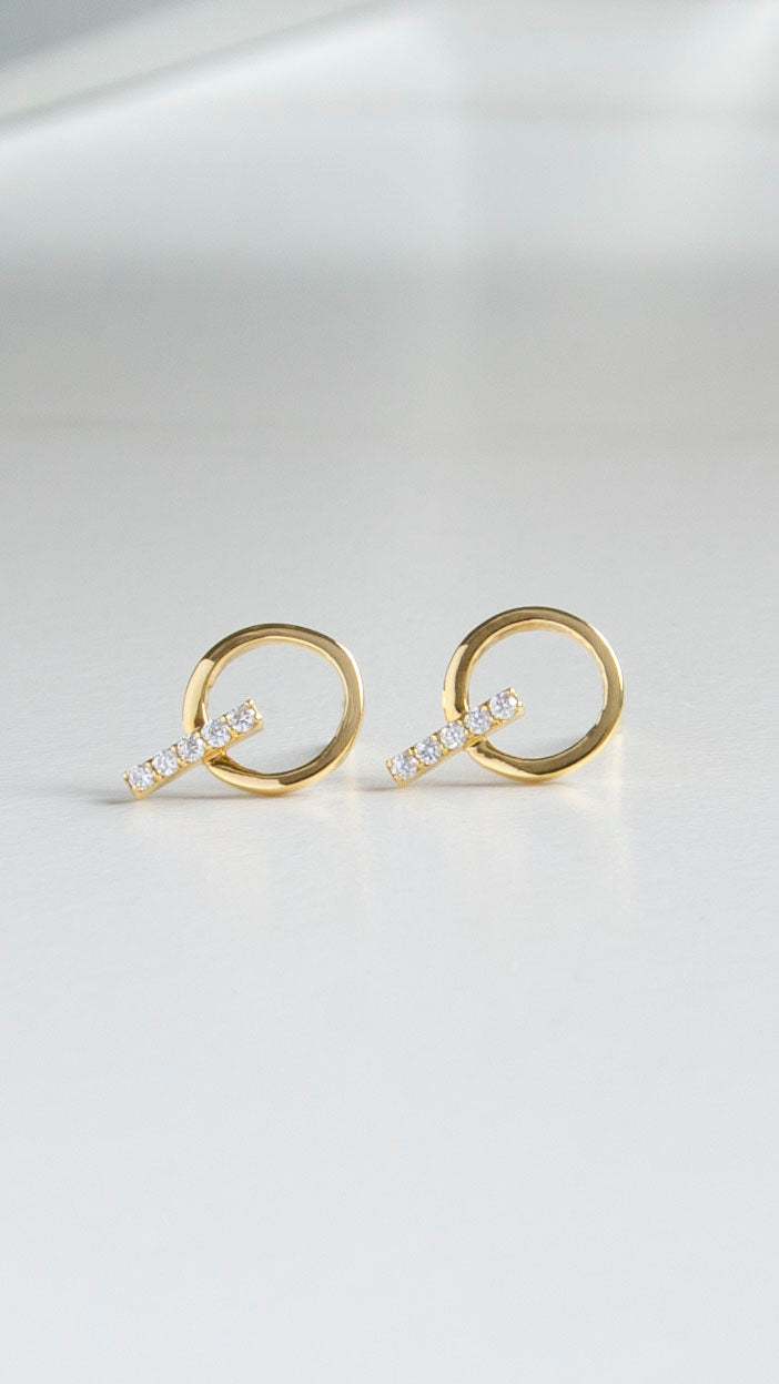 Circlet Diamond Bar Studs