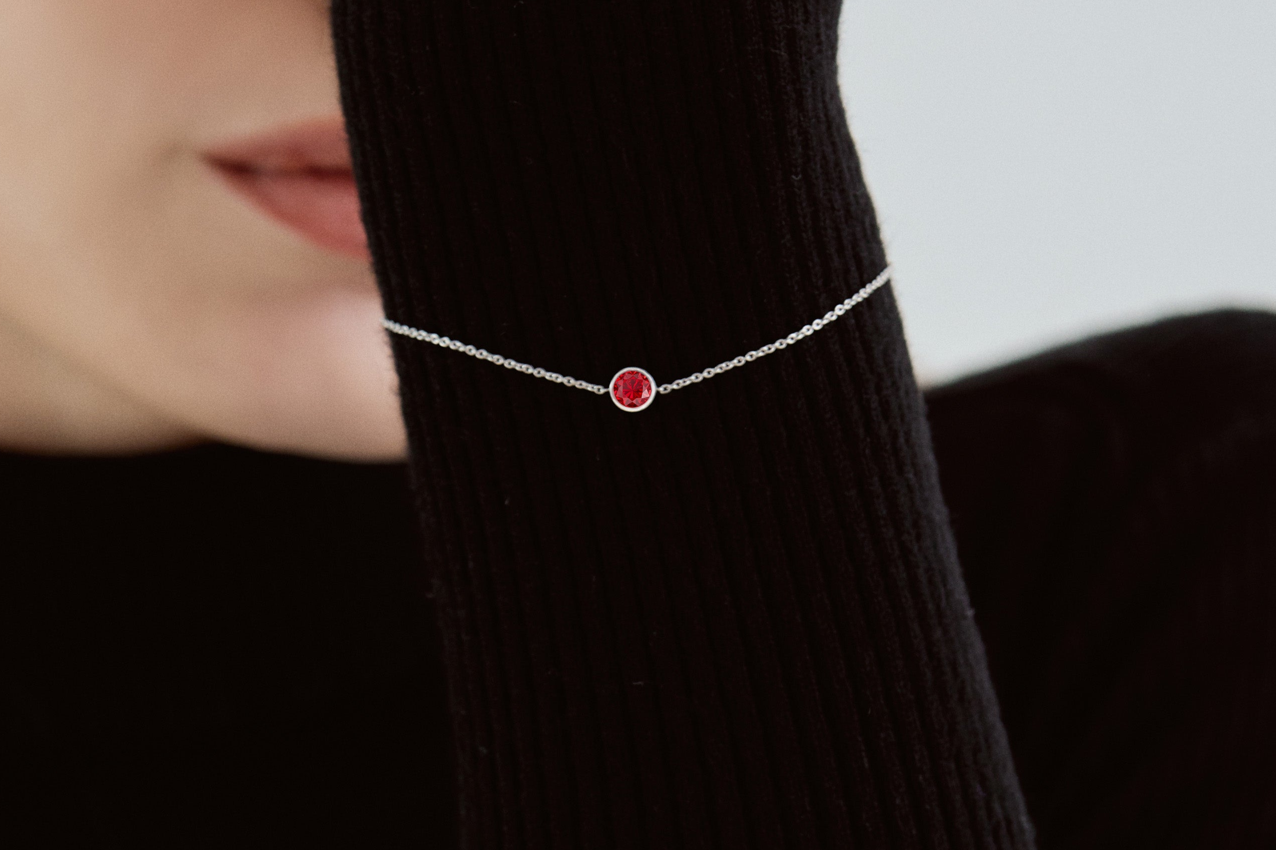 modèle jewellery red ruby bezel bracelet